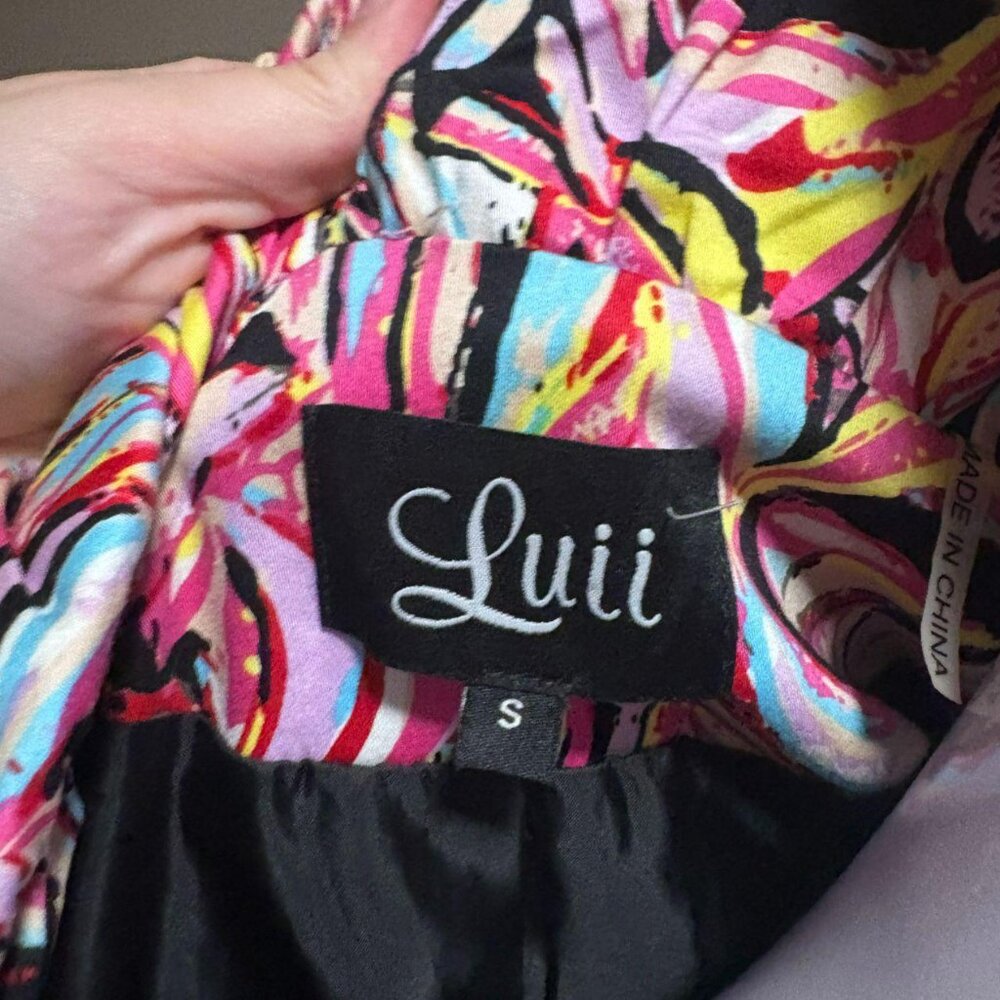 Luii Pink Multicolor Abstract Rain Coat - Picture 2 of 2